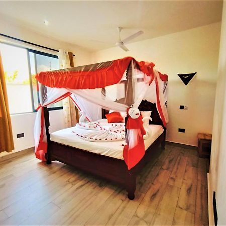 V-Szameitat Homes, Kongo River Diani Beach Εξωτερικό φωτογραφία