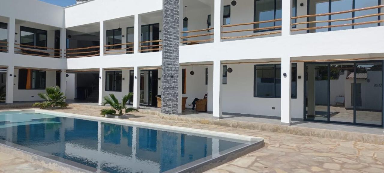 V-Szameitat Homes, Kongo River Diani Beach Εξωτερικό φωτογραφία